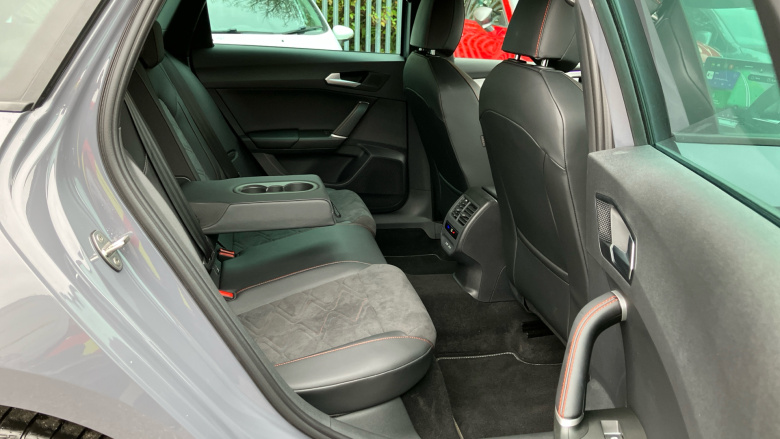 SEAT Leon 1.5 eTSI 115 FR Sport 5dr DSG [DAP] Petrol Estate